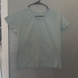 Athleta momentum seamless crop tee